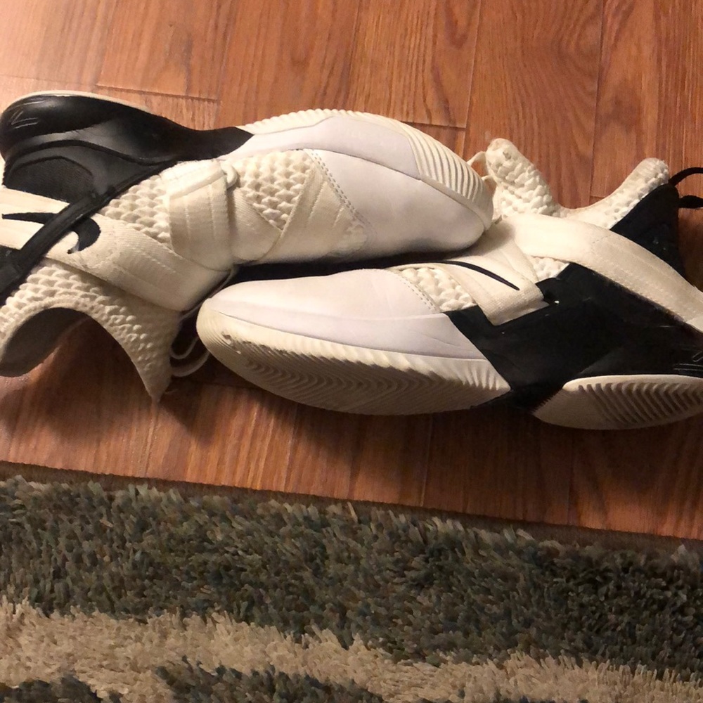 Nike basketball shoes